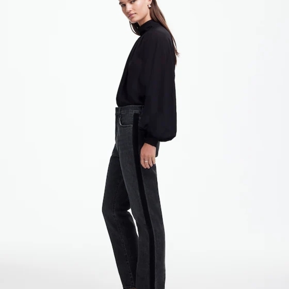 Madewell Women's Charcoal Straight Leg Jeans - Picture 2 of 16